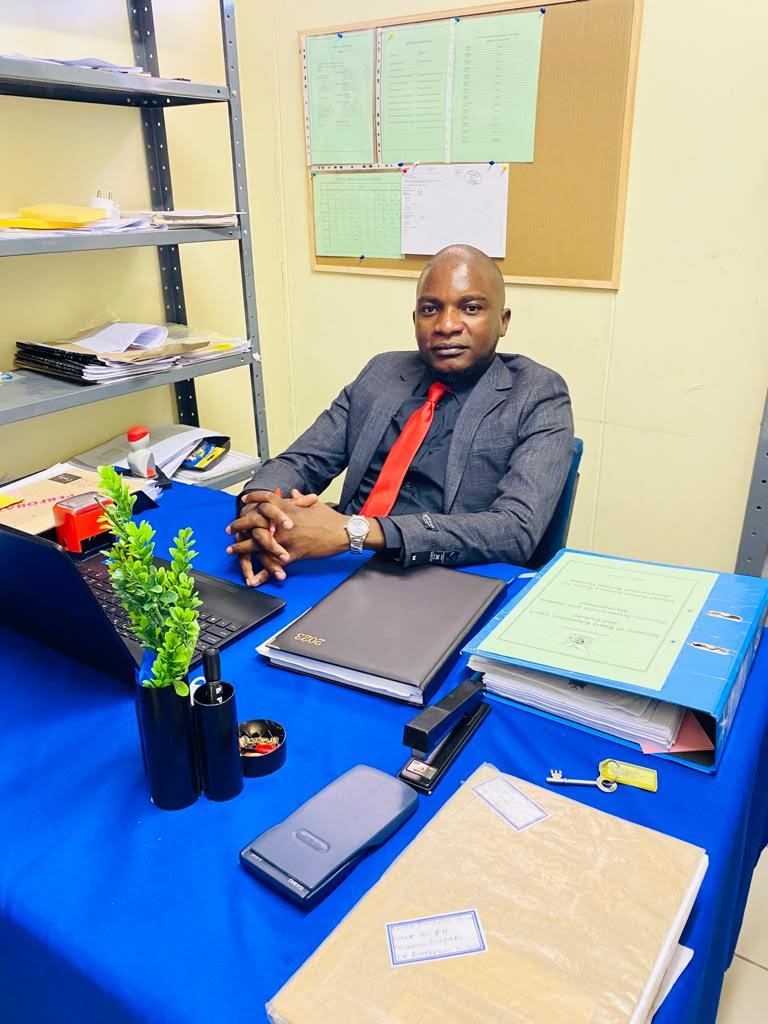 0 1 1 Know your civil servant – Instil positive self-talk in children