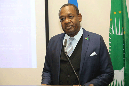 allowed Edhimbuluko lyomupresidente inali ningwa momangundumano inaaga pitikwa