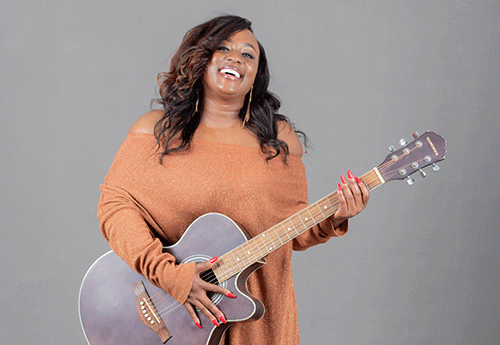 ann singer 2 Ann Singer back with Love