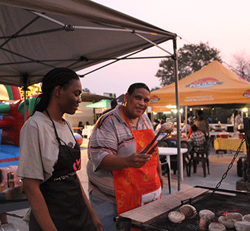 annual food market Leena David omunamido 78 okwa ti yee okwa tameka okuhonga oiuma mo 1982 fiyo onena.