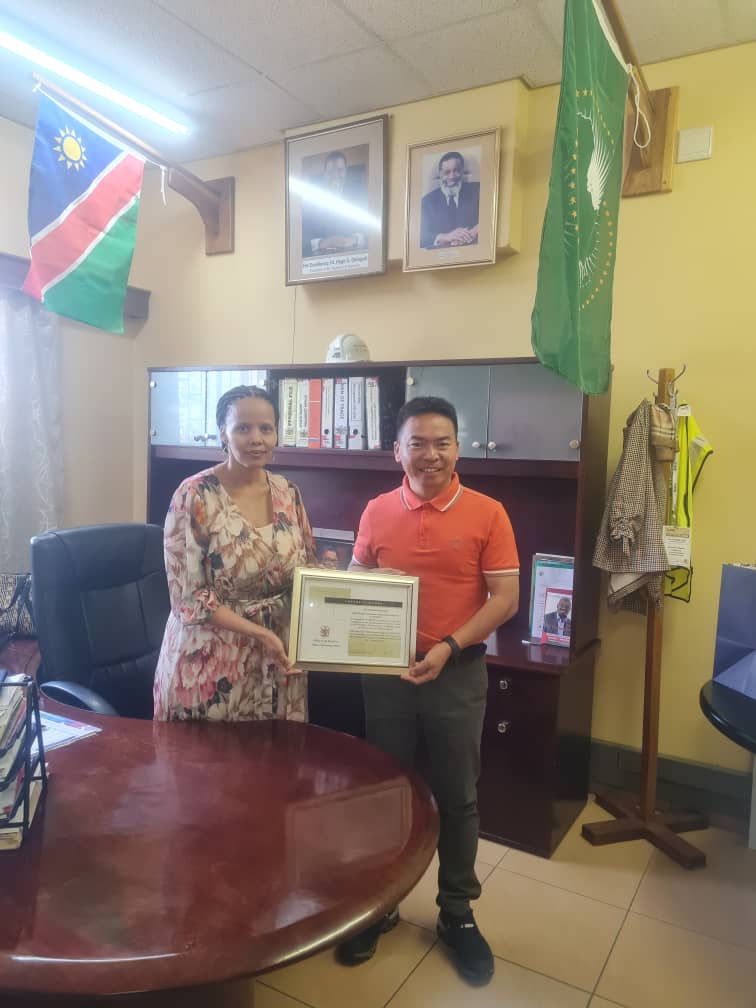 b1 Chico eases //Kharas road traffic congestion