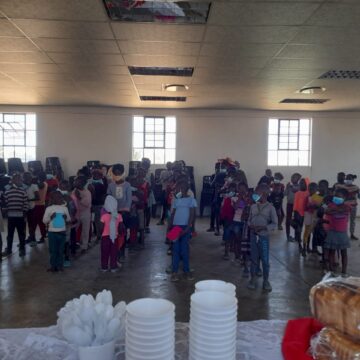 blankets 2 Pensioner donates 300 blankets