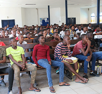 boys seminar 4 Balance school and extracurricular activities