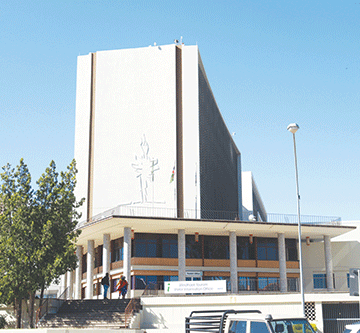 broke City is broke: Kandjeke