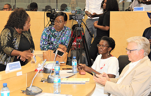 city Parties attempt unity before vote…as the ministry angles for swift city CEO appointment