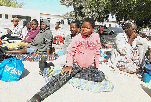 cold 1 Pregnant women sleep on cold floor