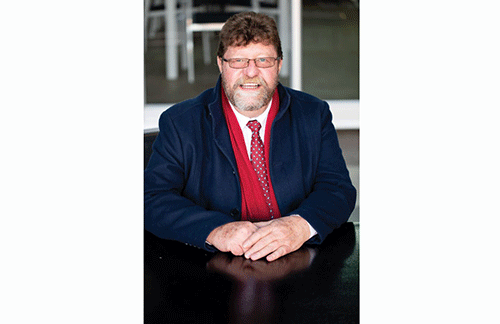 daan 1 Labour ministry pays tribute to Strauss