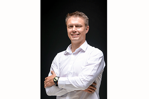 debt Opinion – Choosing between debt consolidation and debt restructuring