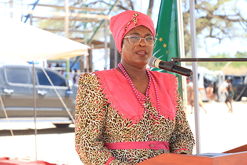 doeseb Presidency contradicts //Hoebes … says national anthem is Doëseb’s