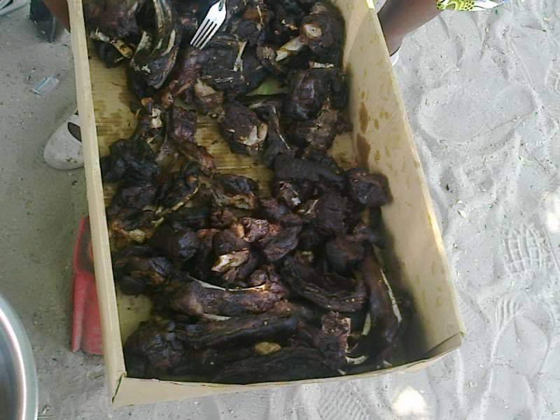dog meat Ombelela yombwa kOmuthiya otai monika kolunguto