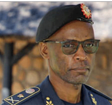 drugs Vamwe moshipyu eshi va landifa epangwe komupolifi