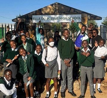 Earth Month celebration takes stand against plastics