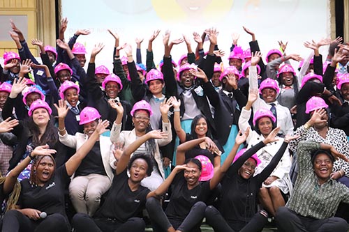 engine 1 Getting more girls into engineering