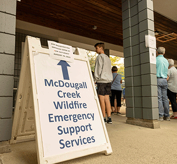 Canadian wildfires force tens of thousands to flee