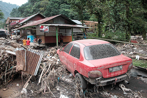 flood Flash floods to hit north