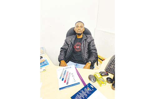 former unam src 1 Former Unam SRC encourages new students