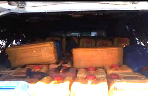 fuel Men arrested with 1 500 litres of Angolan fuel