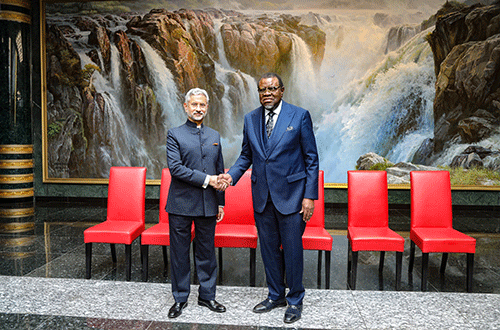 fx3h7mbxoamz5xe On the spot – All-weather friend India cements deeper ties