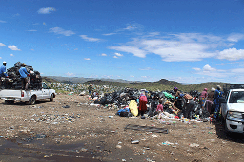 garbage 2 Temporary dumpsite irks school community