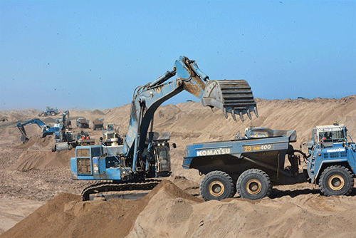 growth Mining and exports to push domestic growth … sustained resilience linked to stability and sound macro-economics