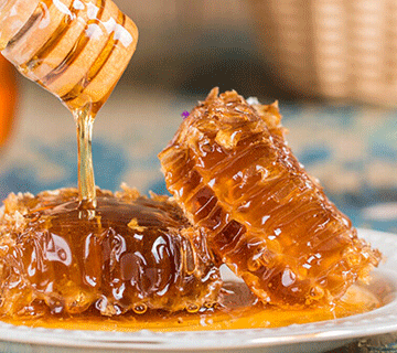 What effect does honey have on human health?