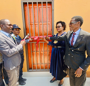 houses 219 receive houses in Oshikuku