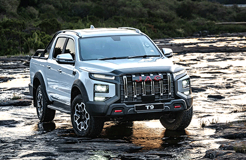 jac 1 Plenty of substance to go with striking style