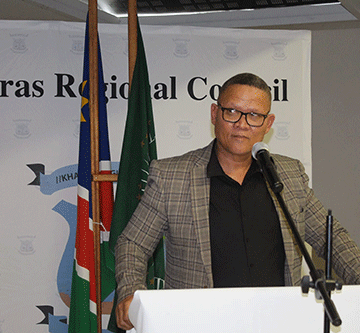 joseph isaacks Isaacks demands preference for //Kharas residents