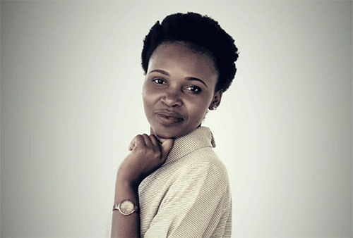 julia Assisting the young with the Queen’s language