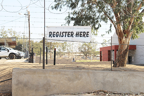 kharas //Kharas registers 1 200 on day one