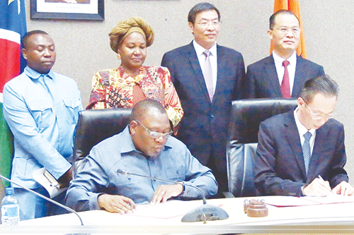 khomas Khomas, Jiangsu kuna kuwapayika elizuvho lyawo lyokuruganena kumwe