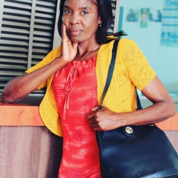 left A lulilwa eshi vati a fiwa po komushamane waye oule weedula 12