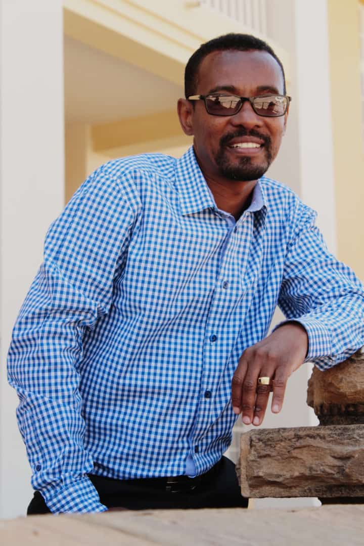 lightning Oshiwana nashi kale sha ngungumana ngeenge odula i na oushelu-Kgobetsi