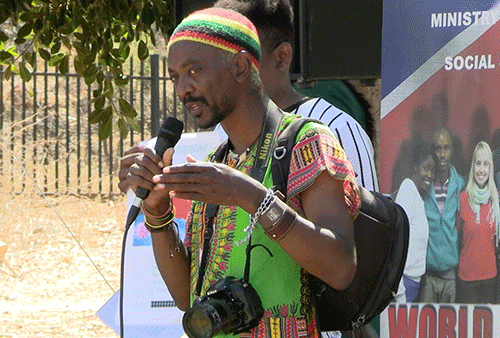 lukas 4 Normalise mental health treatment