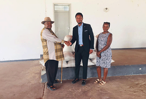 mahangu Elelo lyUukwambi lya yambidhidha niilya yookilogalama 600