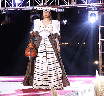 mcb 5 VIBEZ! – Mc Bright Kavari wins top award at Guineé textile showcase