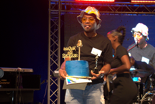 mg1 Second-time lucky Larcos wins Next Ma/Gaisa Star …buying a donkey for potjie