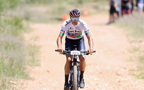 miller Miller, Mostert win opening Nedbank XCO race