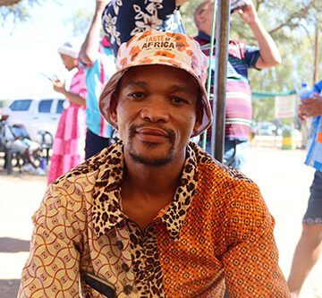 nama 2 International visitors discuss Nama culture, language