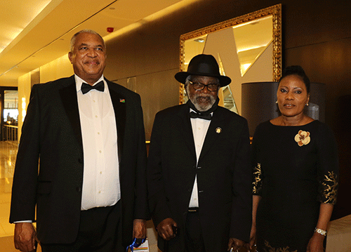 nujoma Nujoma bids farewell to Dos Santos