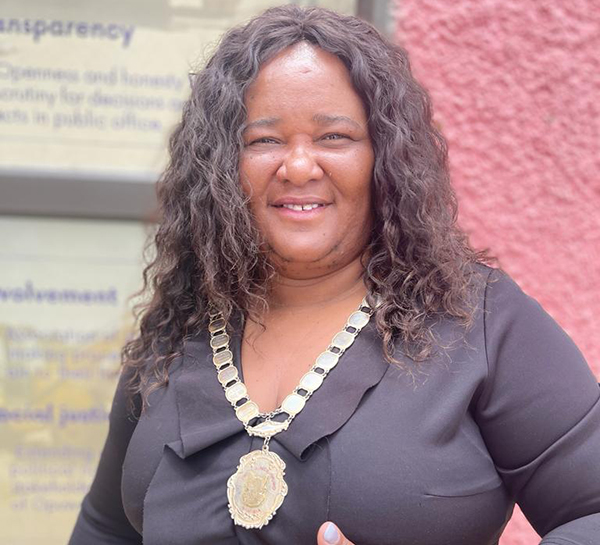 opuwo Oshipangelo shaPuwo momhumbwe yovapangi