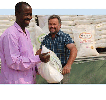 page 04 Green scheme donates maize meal