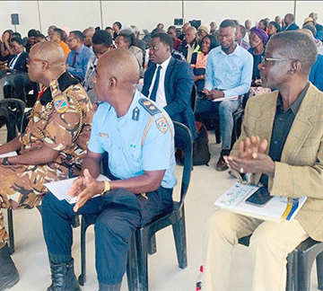 page 12 Oongoloneya taya pula omatendulolo goongamba niikandjohogololo iipe