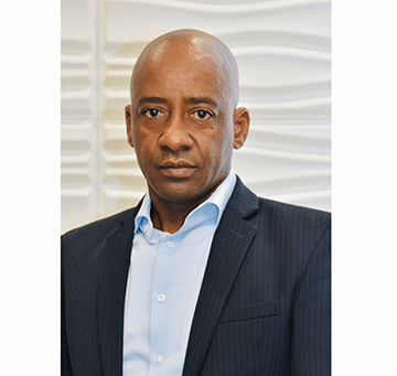 pakarae Pakarae implores traditional leaders to focus on education