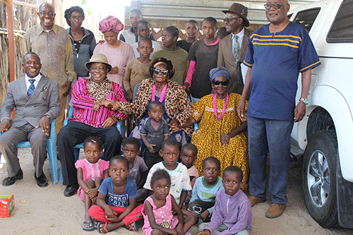 palace Ohamba Mwadinomho: Ina yeefiye