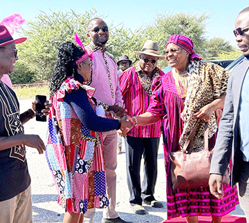 produce food ǂÛna !Hū!nāsise !hana-NNN