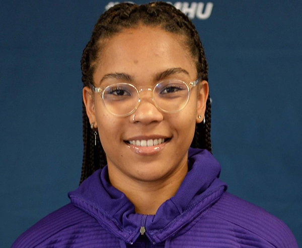 sade 3 jpg De Sousa hogging headlines in the US…breaks Namibian 60m indoor record