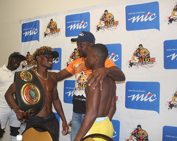 salute boxers jpg It will be blood, sweat and tears, warns Nghutenanye…boxing bonanza this weekend