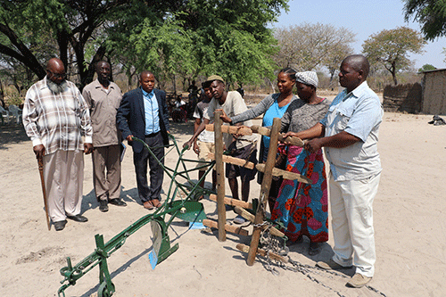 san handover Babakungulezwi kwatuko bafumana neulo