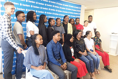 sanlam awards Sanlam awards bursaries, internships to students